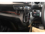 【トランスミッション】CVT(無段変速車)【駆動方式】FF