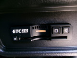 ETC付。高速道路の料金所はキャッシュレスで通過です。サービスエリア等にあるスマートインターの出入りも利用可能でとっても便利。ご納車後すぐにお使い頂けるようセットアップしてのお渡しとなります。