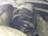 お車を安心してお乗りいただく為には、足回りの定期点検が欠かせません。サービスサポート(有償保証)では無料点検もご提供しており、安心のカーライフをお過ごしいただけるサポート体制が整っています。