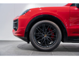 21インチ RS Spyder Design ホイール搭載です。