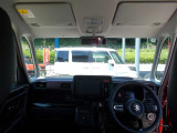 ドライバー目線です。目線が高いので運転はしやすい1台です!