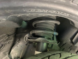 お車を安心してお乗りいただく為には、足回りの定期点検が欠かせません。サービスサポート(有償保証)では無料点検もご提供しており、安心のカーライフをお過ごしいただけるサポート体制が整っています。