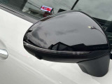 初年度登録から3年間は新車保証(メルセデスケア)を継承して、ご利用になれます。メルセデスケアは一部消耗品や、定期点検までも保証対象となりますので、保証が広範囲です。
