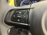 ナビゲーションに視線を移さず、ハンドルから手を離さず、運転に集中したまま手元でオーディオ操作できます♪