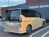 セレナ 1.4 e-POWER ハイウェイスターV チェアキャブ スロープタイプ 車いす1名セカ...