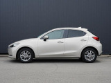 MAZDA2 1.5 15S サンリットシトラス 