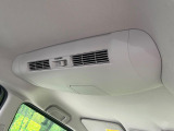 【サーキュレーター】エアコンの風を後部座席まで届けてくれ、広い車内空間でも素早く快適な温度になります♪真夏や真冬に便利な機能です。