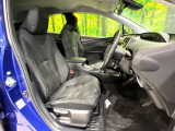 運転席シート廻りは使用感も少なく、良好な状態となっています。丁寧に使われていたことがよくわかりますね。