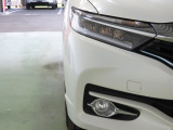 LEDヘッドライトは、点灯の瞬間から光量を発揮し、突然暗くなるトンネルなどでの安定感を高めます。