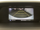 バックモニター付きで、車庫入れやバック時の後方確認をサポート。