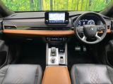 アウトランダー PHEV 2.4 P 4WD 