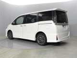 中古車の内外装の状態などをひと目で分かるよう、プロの検査員が実施した「車両検査証明書」をご用意しています。