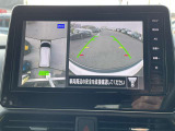 上から見たような画像で車庫入れなどに便利なアラウンドビューモニター