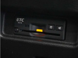 ◆ETC◆有料道路を利用する際にスムースに通過でき、わずらわしい料金支払いから開放されます!今や無いと不便に感じるほど必需品の装備ですね♪
