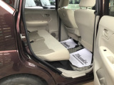 後席もゆったり乗車していただけます。