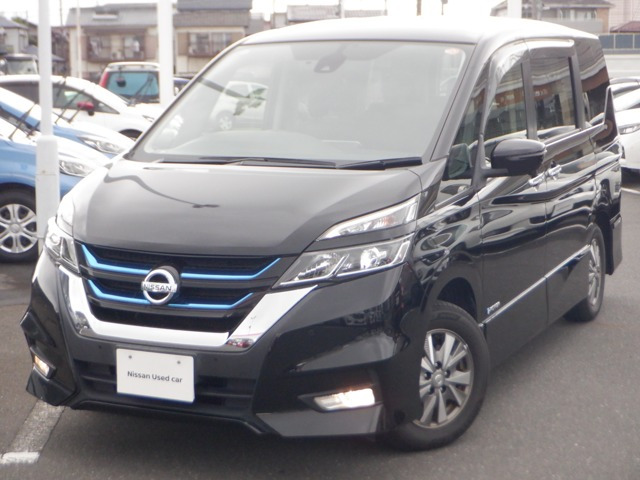 セレナ 1.2 e-POWER ハイウェイスターV