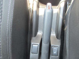 運転席シートヒーターが付いております。