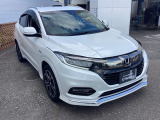 自社整備工場で点検整備をおこなってからお渡ししています。車検が残っている場合は『12ヶ月点検整備』を、車検整備付きの場合は『車検整備』をおこないます。整備費用は車両本体価格に含まれています。