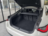 【お車の品質について】内外装の状態をより詳しくお伝えするため第三者機関《AIS》による公平かつ厳正な検査を実施いたします。お車の状態を数値化した車両評価証もご覧頂けます。※検査待ちの場合もございます。