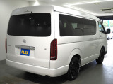 【新車/内装架装familiar/ワゴンGL/4WD】フローリング施工&ベッドキッド【全国納車可能】