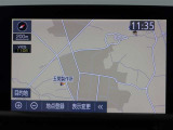 ディスプレイオーディオを装備。スマホとクルマをつなぐことで、これまでのナビに加えて、いろんなサービスが楽しめます