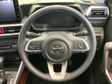 【ステアリングスイッチ】運転中、前方から目線をそらすことなく、オーディオ等の操作が可能な便利機能!安心&快適なドライブを演出してくれます♪