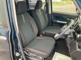 使用感のないきれいな運転席シートです!