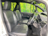 ドライバーによって運転しやすいポジションは異なり、あの車はどうなのか不安なこともありますよね。気になるお車は店頭で乗り込んでご確認いただけます♪