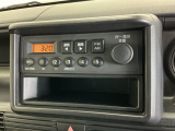 オーディオレスの状態です。別途、お好みのナビもしくはディスプレイオーディオの購入・取り付けが必要になります。詳しくはスタッフへお尋ねください