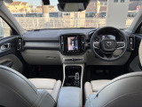XC40 B4 AWD インスクリプション 4WD 4WD 本革シート