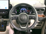【ステアリングスイッチ】運転中、前方から目線をそらすことなく、オーディオ等の操作が可能な便利機能!安心&快適なドライブを演出してくれます♪