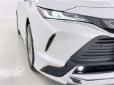 フォグランプ装着車です。暗い夜道の車両前方を明るく照らします