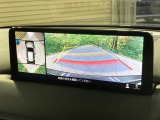 【360&deg;ビューモニター】専用のカメラにより、上から見下ろしたような視点で360度クルマの周囲を確認することができます☆死角部分も確認しやすく、狭い場所での切り返しや駐車もスムーズに行えます。