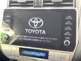 【メーカー純正ナビ】インテリアに溶け込むスタイリッシュな「専用設計」メーカーナビを装備♪視認性や操作性など基本性能にも優れ、より上質なカーライフをお楽しみいただけます。