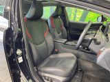 【シートヒーター&ベンチレーション】夏場は涼しい風でお尻や背中の熱やムレを防ぎ、冬はエアコンよりも早く温まってポカポカに!季節を問わず快適に過ごせます。