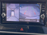 車の上から見下ろしたような360度見えるアラウンドビューモニター搭載してます!狭い駐車場や暗い場所でも安心して駐車出来ます!