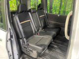 高品質なオリジナルフロアマットもオプションにてご用意しております。お好きなデザインやカラーをお車に合わせて選んでいただくことができます♪