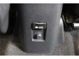 便利な家庭用電源(100Vコンセント)も装備しています。