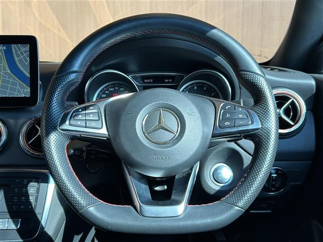 メルセデス・ベンツ CLAシューティングブレーク CLA180 スポーツ 修復