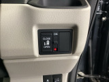 大きく開くスライドドアで狭い場所でも隣を気にすることなく楽に乗り降りできます