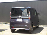当社は全車、無料の「ワイド保証」付き。さらにプラス1年、2年の保証延長をご希望される方には有料で用意してます。全国2000以上の日産サービス工場がご愛車をサポートしてくれます。安心