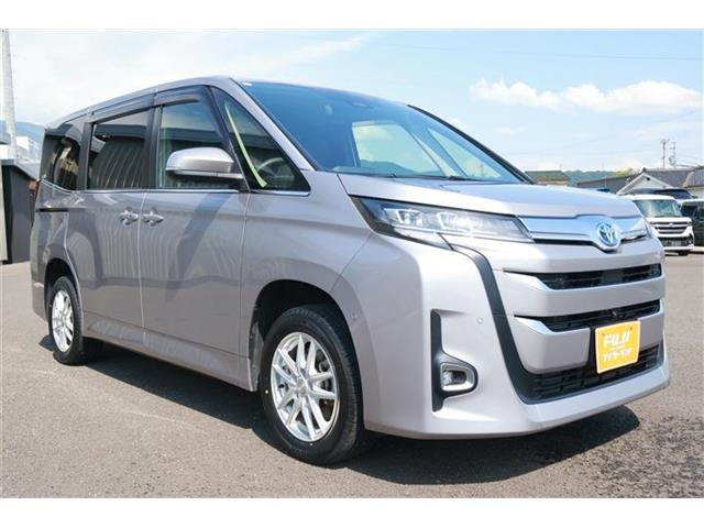 トヨタ ノア 1.8 ハイブリッド Z E-Four 4WD の中古車詳細 (33,000km