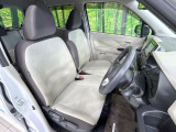 運転席まわりには十分なスペースがあり、大柄な方でもゆったり運転していただける環境です。