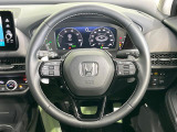 【ステアリングスイッチ】運転中、前方から目線をそらすことなく、オーディオ等の操作が可能な便利機能!安心&快適なドライブを演出してくれます♪
