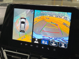 【全方位モニター用カメラ】専用のカメラにより、上から見下ろしたような視点で360度クルマの周囲を確認することができます☆死角部分も確認しやすく、狭い場所での切り返しや駐車もスムーズに行えます。