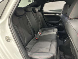ナンバー付きの車両は公道試乗可能です(登録済未使用車など一部除く)。また、取り回しの確認など、広い場内でご試乗も可能です。お気軽に申し付けください。