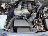ロードスターのために専用設計されたSKYACTIV-G 1.5Lエンジン搭載。全てを「使い切る」ことを前提として開発されたエンジンです。クイックな反応とやる気にさせてくれるサウンドをご体感ください。