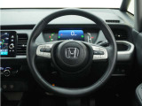 ◆ハンドル全体◆各種スイッチがハンドルから手を放さず操作できるので運転中でも楽に操作できます。