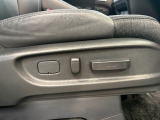 運転席のポジションを電動で細かく変更可能!ご自身の運転しやすいポジションでの運転が可能です!