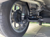 お車を安心してお乗りいただく為には、足回りの定期点検が欠かせません。サービスサポート(有償保証)では無料点検もご提供しており、安心のカーライフをお過ごしいただけるサポート体制が整っています。
